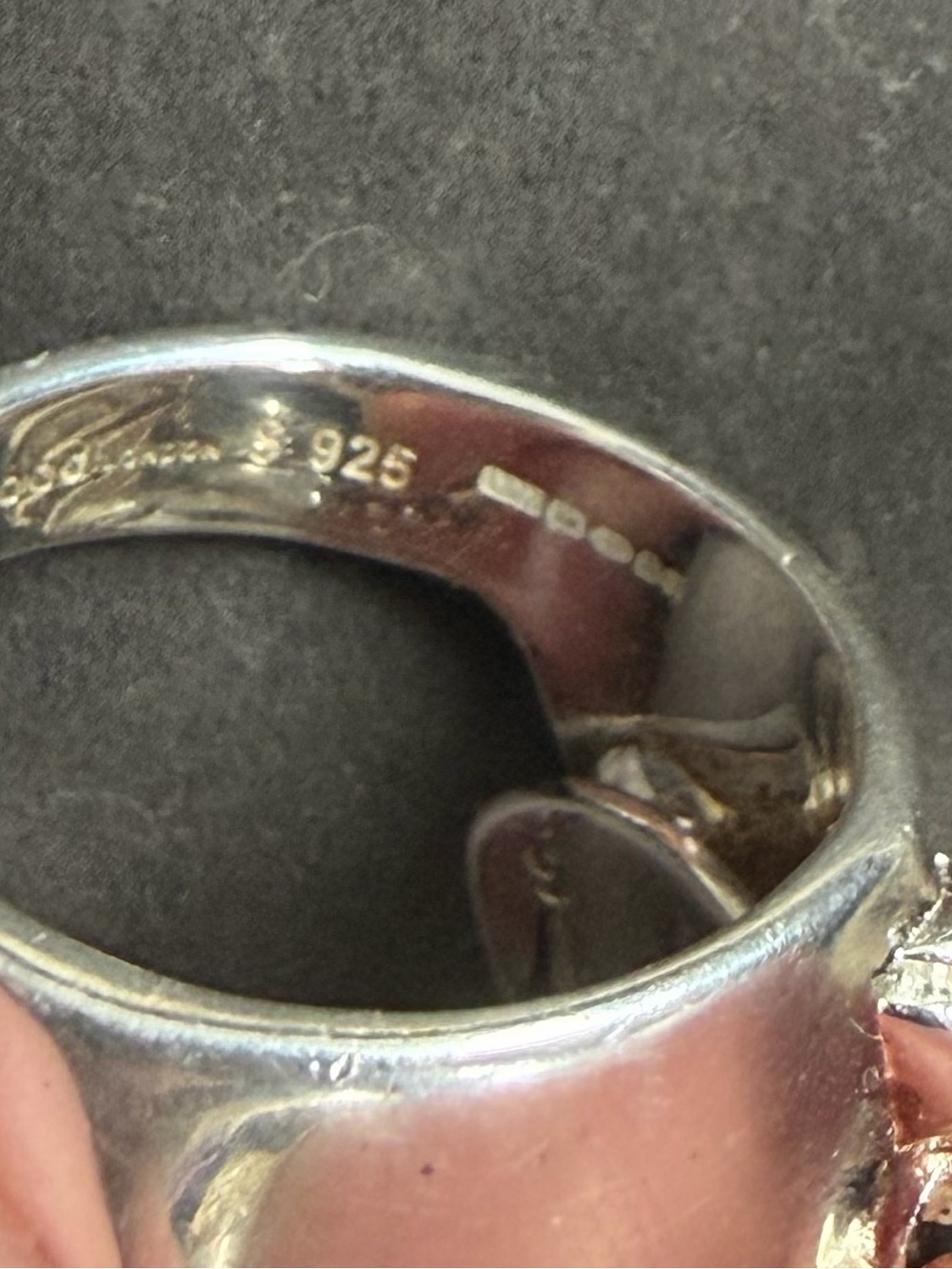 Vivienne Westwood Sterling Silver Armour Ring w/ Orb - Excellent Pre Owned Cond - Picture 6 of 11